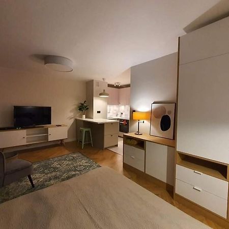 Mlociny Metro Apartment 3 Varsavia Esterno foto